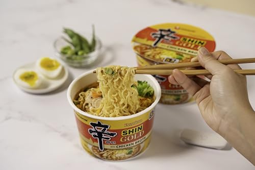 Gourmet Shin Gold, 6 pack Big Bowl, Rich Spicy Chicken Broth