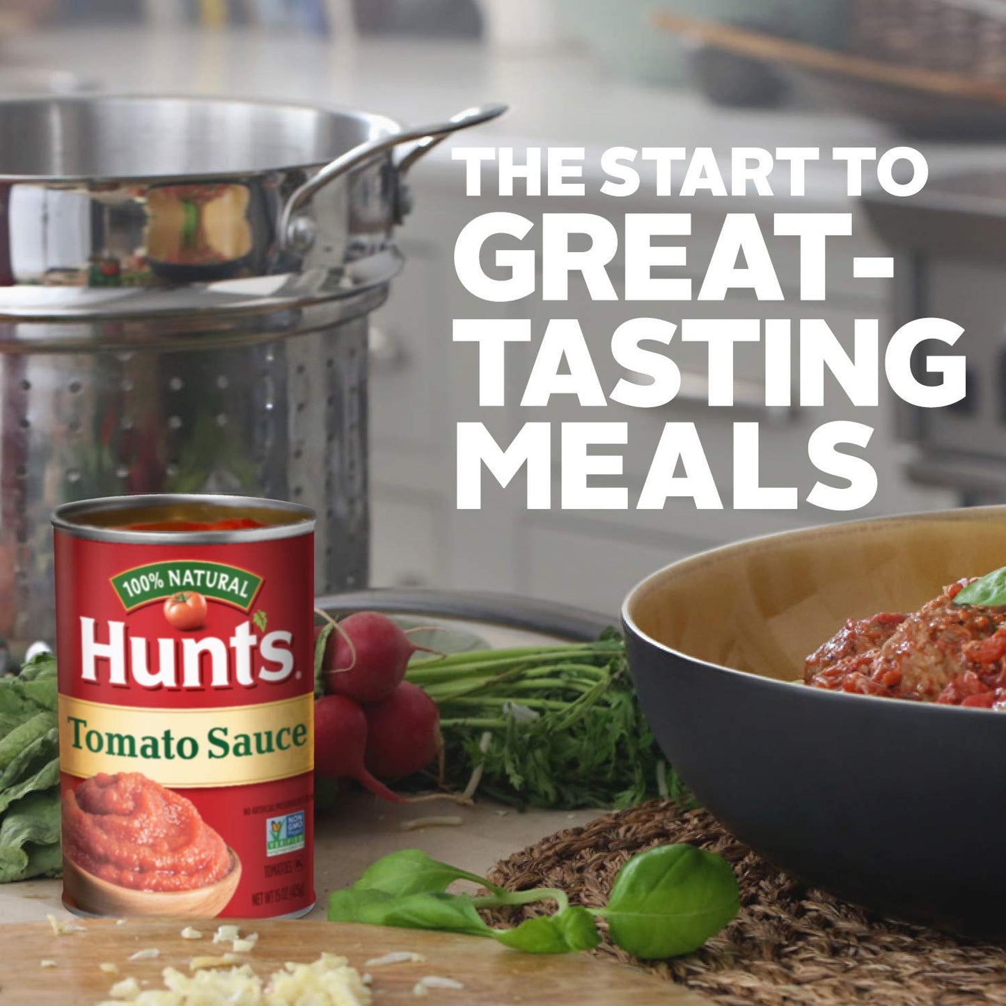 Hunt's 100% Natural Tomato Sauce, Canned Tomato Sauce, 15 Oz. (Pack of 6)